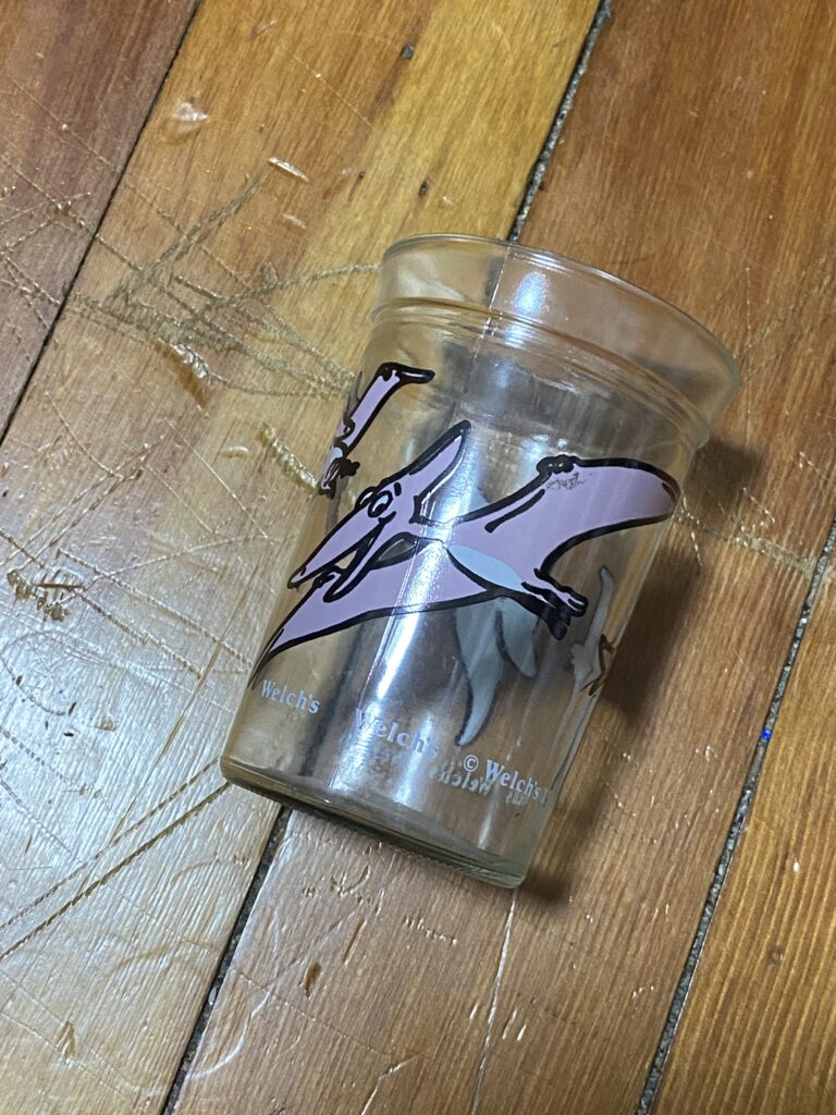 1988/89 (?) Pterodactyl Welch’s Jelly jar (purple & white): 103,600 ppm LEAD & 2,706 ppm Cadmium (a known carcinogen)