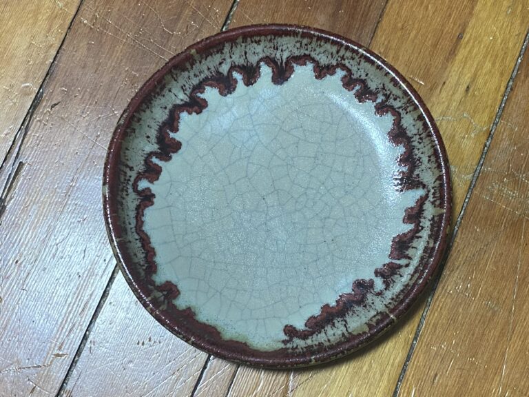 “Red Chinese Crackle” dish: 5,677 ppm Lead, 135 ppm Cadmium, 72 ppm Antimony.