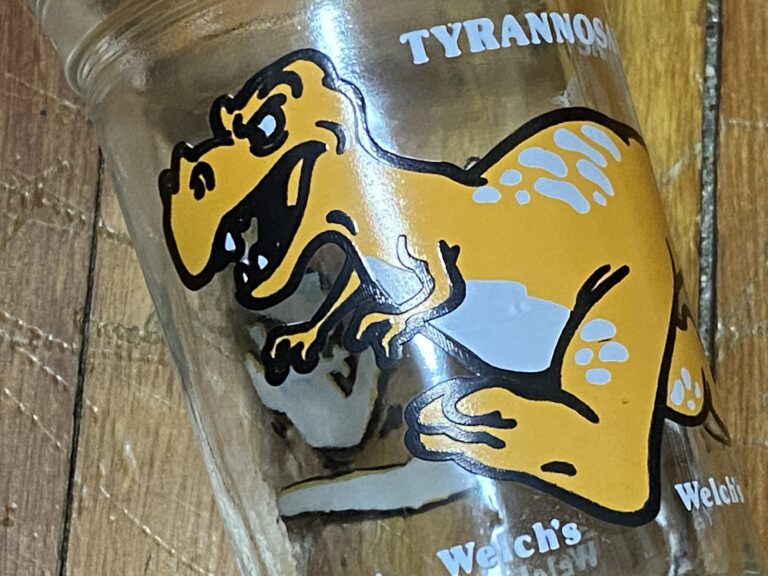 1988 (?) Tyrannosaurus Rex Welch’s Jelly jar (orange & white): 123,600 ppm LEAD —  LEAD PAINT on a JELLY JAR (again!)