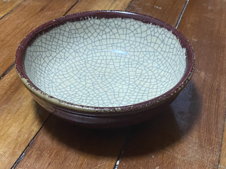 Vintage “Crackle Collection” Pier 1 bowl, Made in China: 8,414 ppm Lead, 31 ppm Cadmium, 51 ppm Antimony.