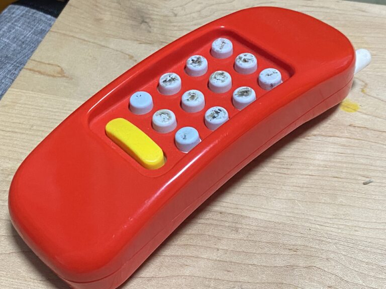 Little Tikes brand vintage plastic toy phone positive for extremely high levels of Cadmium (a known carcinogen)