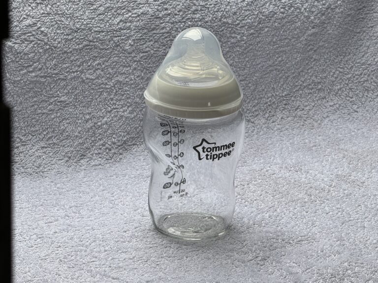 Tommee Tippee Glass Baby Bottle Tested Positive for Three Toxicants (Heavy Metals) at Trace Levels (“Safe by All Current Standards”)